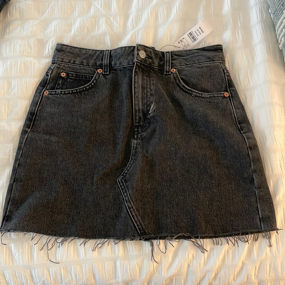 Top shop black jean skirt size 6